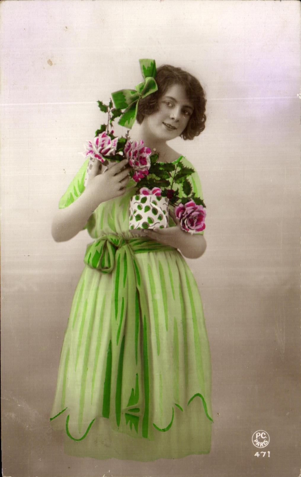 CPA Fantaisie Femme 