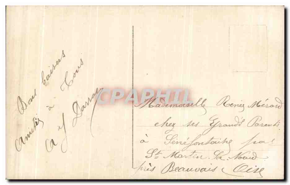 Femme en robe rose tenant une carte — REX 4830 — REX — Reverso