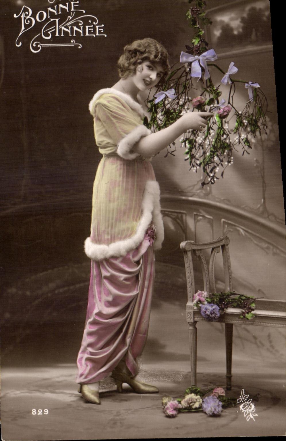 CPA Fantaisie Femme 