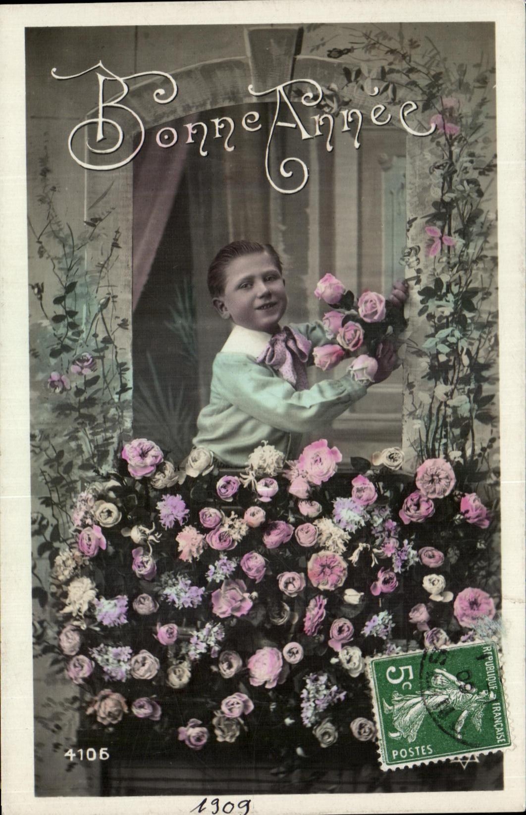 CPA Fantaisie Enfant Fleurs