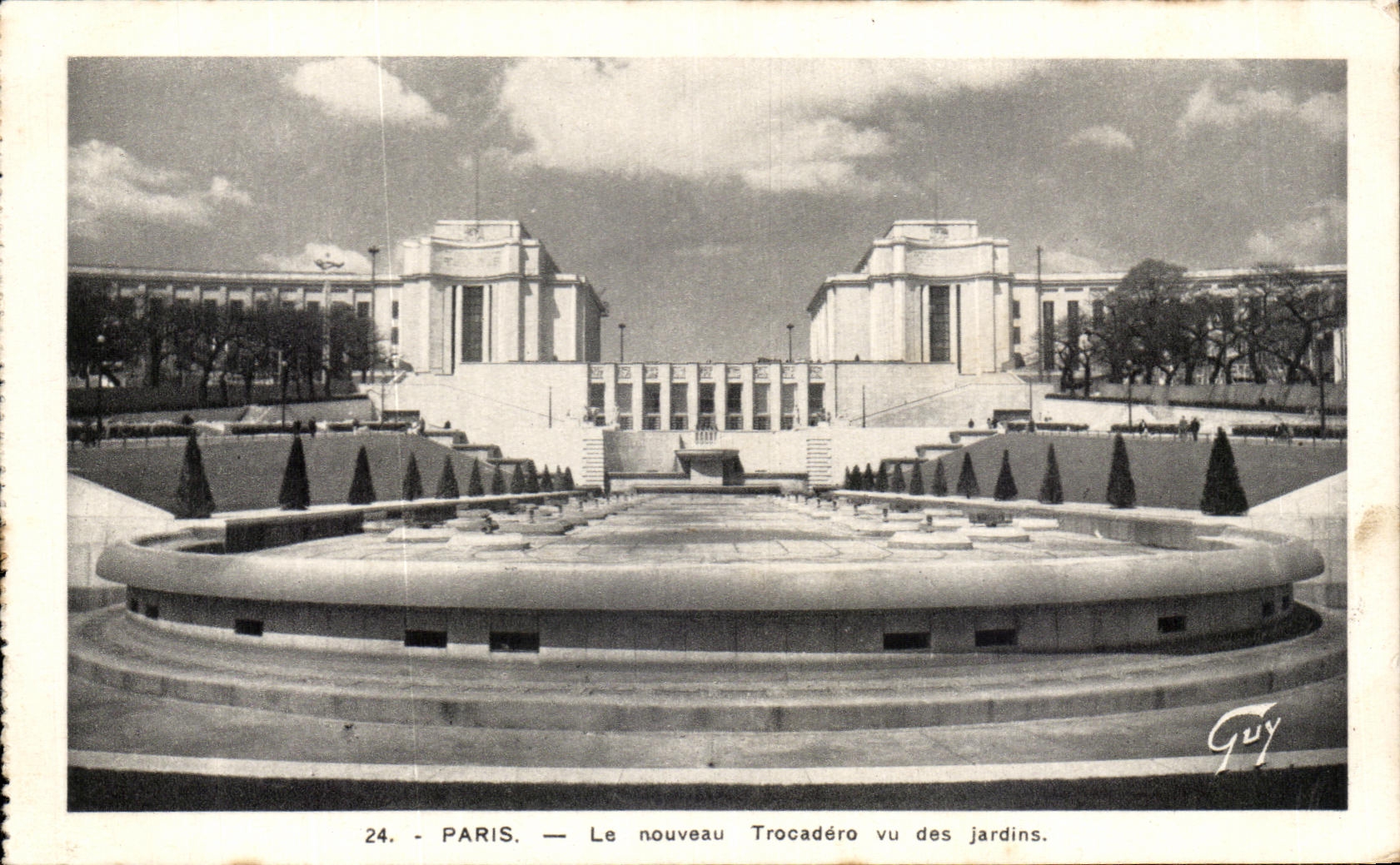 CPA Paris Le Nouveau Trocadero Vu Des Jardins
