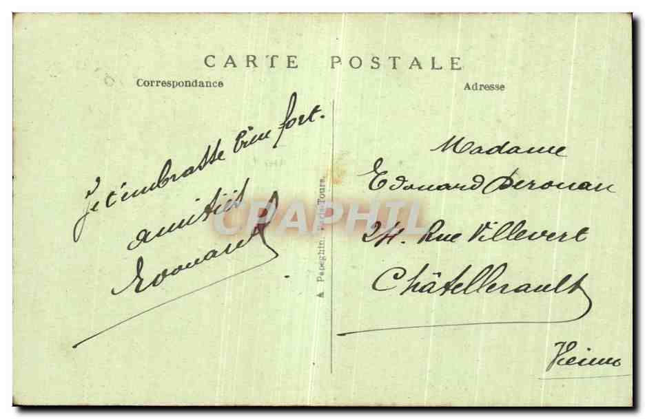 CPA La Madeleine Benitier en Marbre Surmonte d'un ange ayant en Mains une Navette d'encens Paris  — Rückseite
