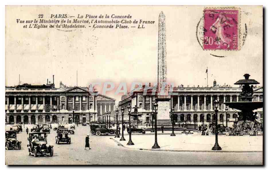 CPA Paris La Place de la Concorde Vue sur le Ministere de la Marine l'Automobile Club de France