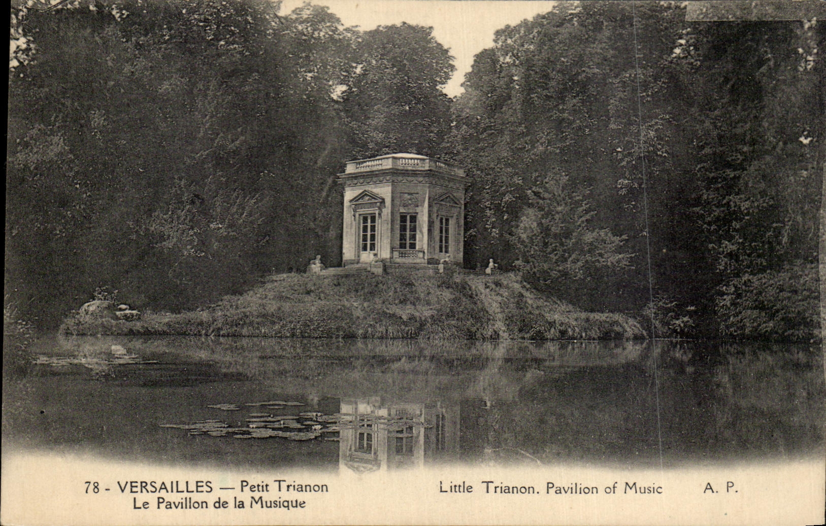 CPA Versailles Petit Trianon Le Pavillon De La Musique