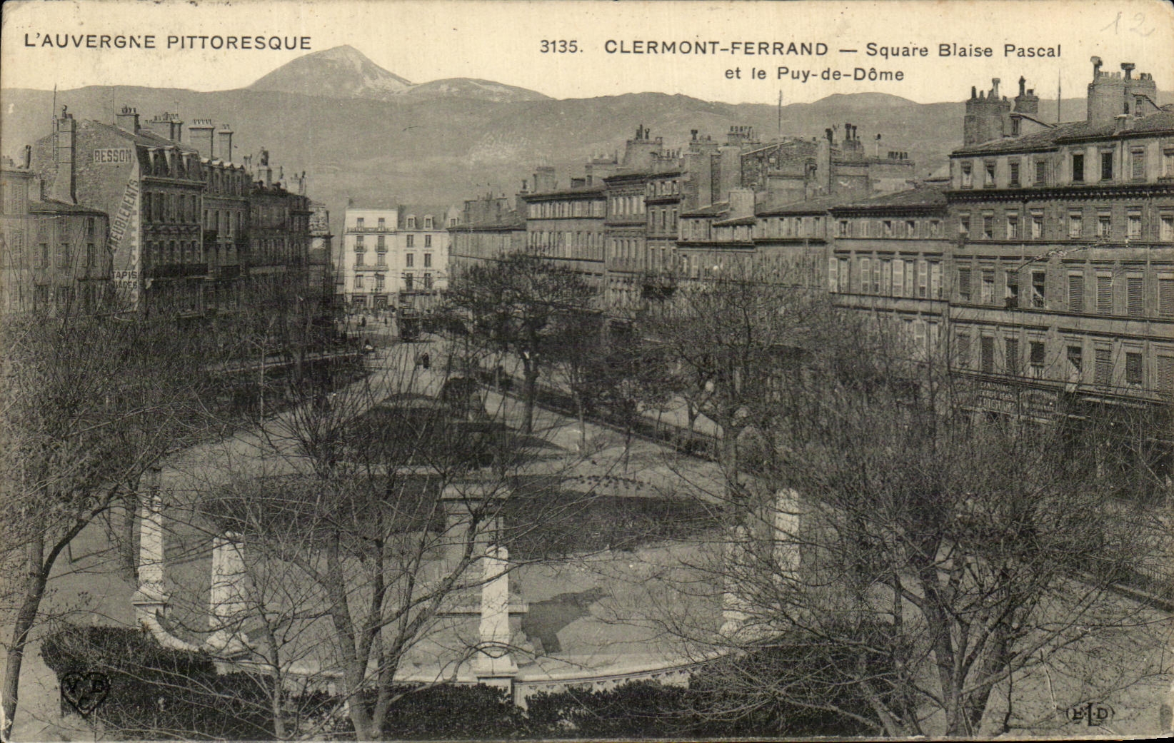 Clermont-Ferrand — Square Blaise Pascal et le Puy-de-Dôme — L'Auvergne Pittoresque, n°3135