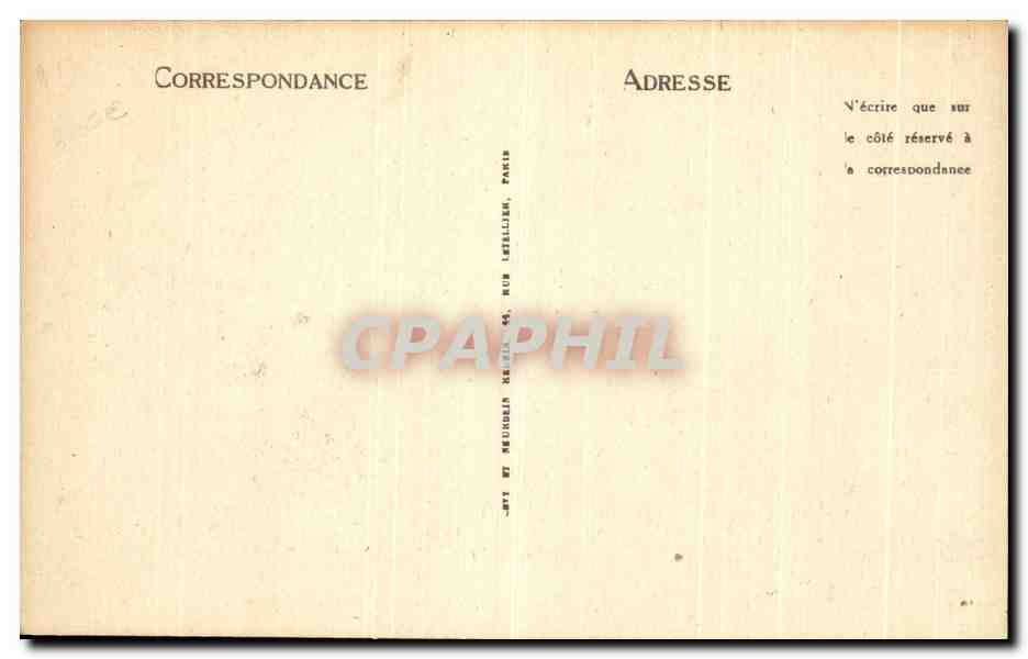Clermont-Ferrand - La Place Saint-Hérem et le Puy-de-Dôme - Selecta — Reverso