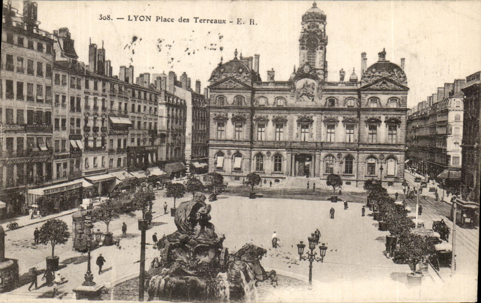 CPA Lyon Place des Terreaux