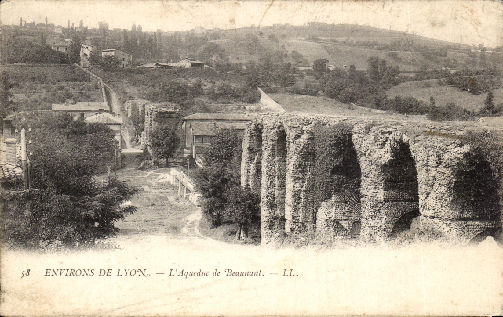 Um Lyon — Das Aquädukt von Beaunant — LL.