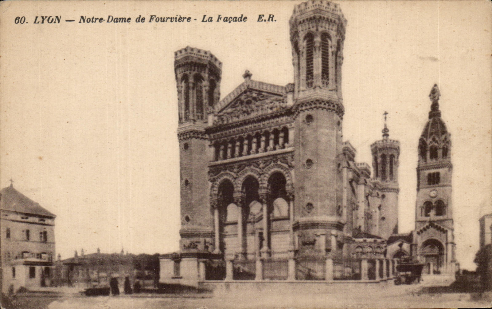 CPA Lyon Notre Dame de Fourviere La Facade