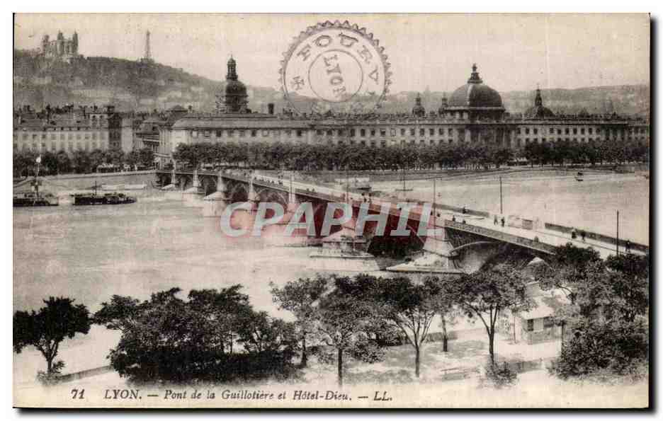 CPA Lyon Pont de la Guillotiere et Hotel Dieu
