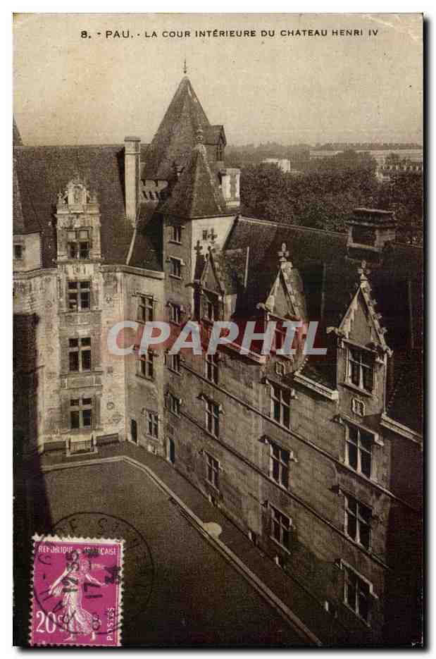 Pau - Der Innenhof des Schlosses Henri IV — Labouche Frères, Toulouse
