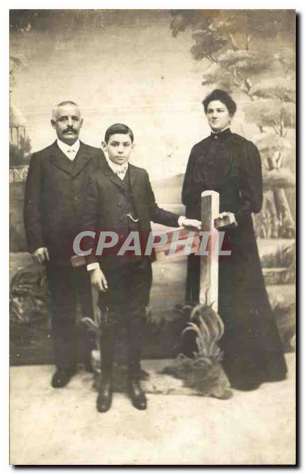 CARTE PHOTO Folklore Famille 