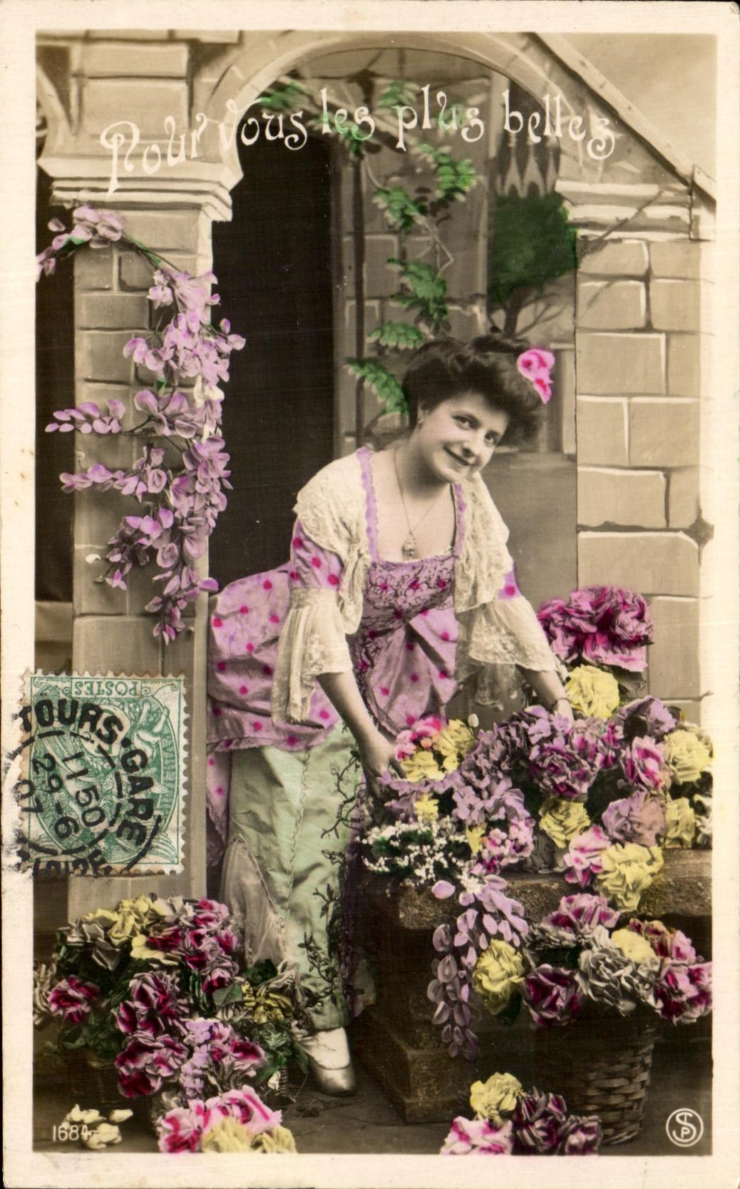 CPA Fantaisie Femme 
