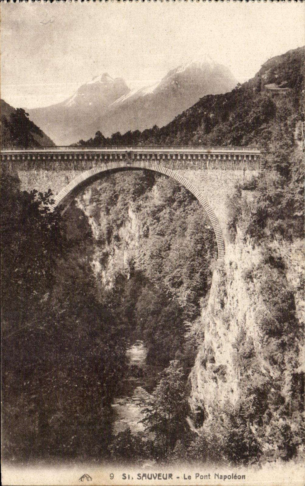 CPA St Sauveur Le Pont Napoleon