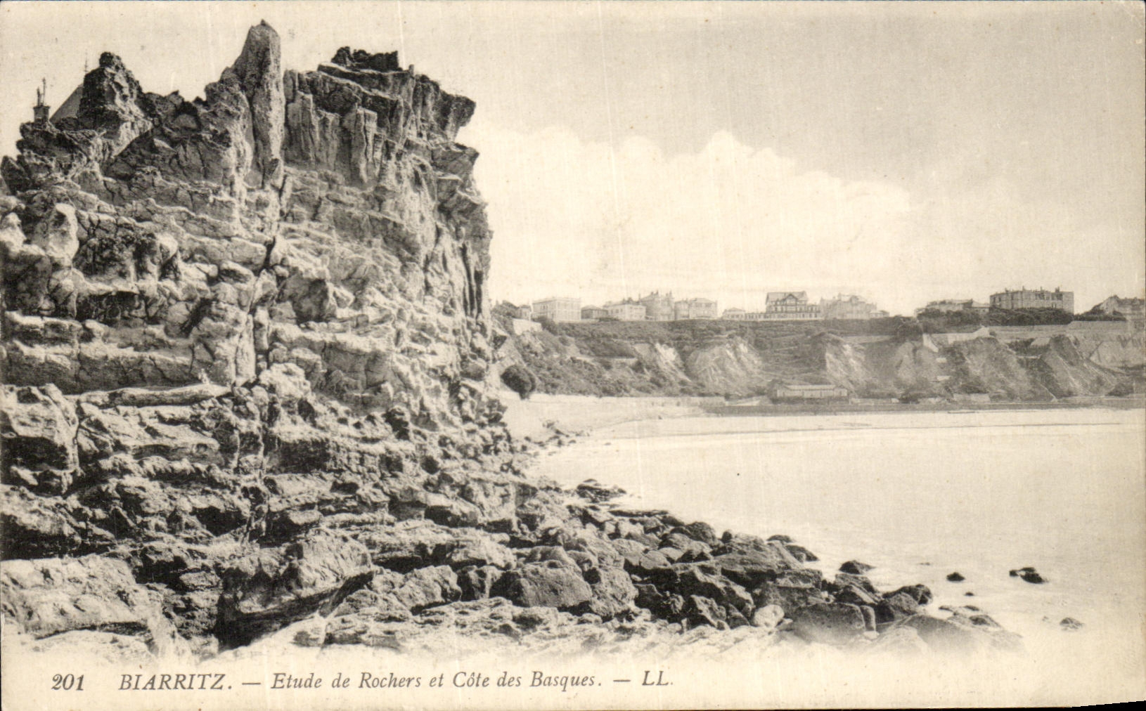 Biarritz — Étude de Rochers et Côte des Basques — LL. N° 201