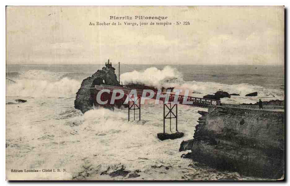 CPA Biarritz Au Rocher De La Vierge Jour De Tempete