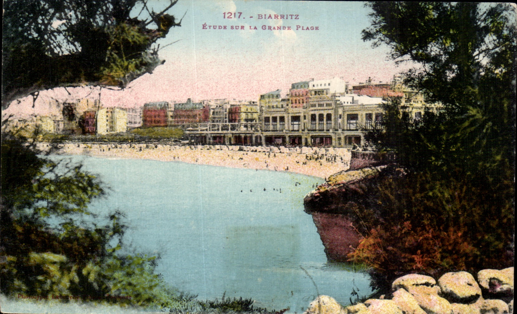 CPA Biarritz Etude Sur La Grande Plage