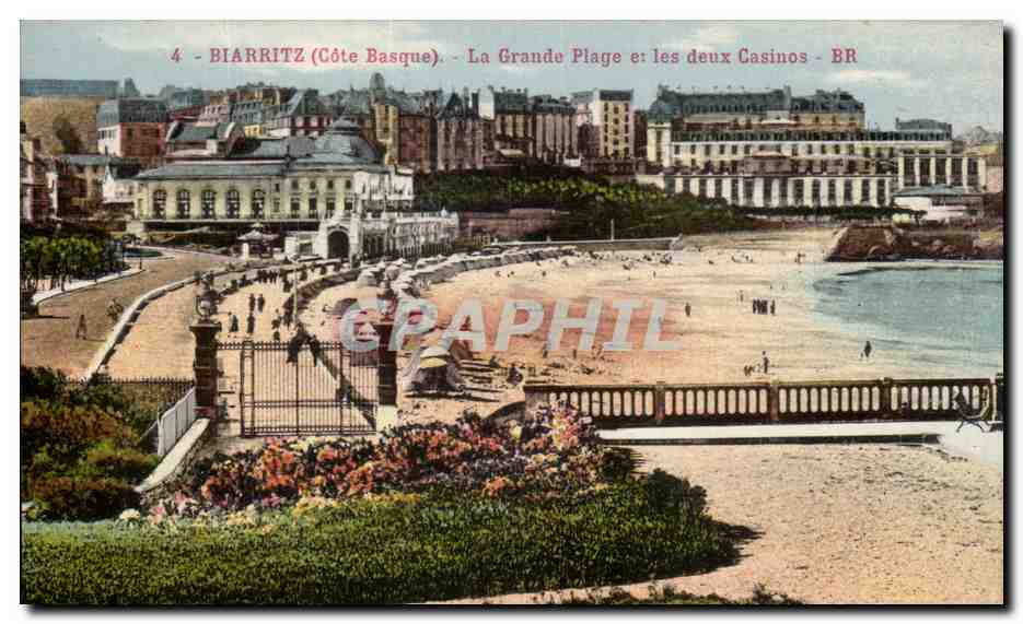 CPA Biarritz La Grande Plage Et Les Deux Casinos