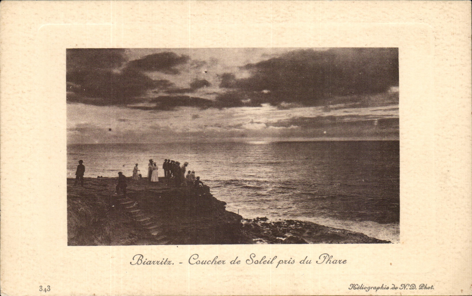CPA Biarritz Coucher De Soleil Pris Du Phare
