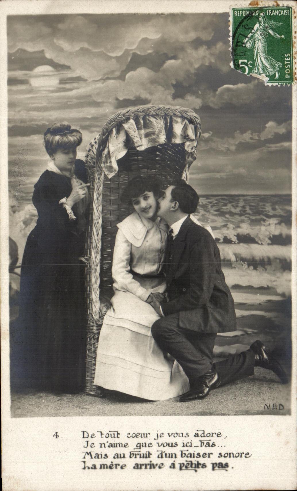 CPA Fantaisie Femme 