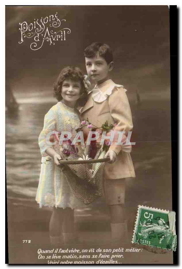 CPA Fantaisie Enfants Poissons 