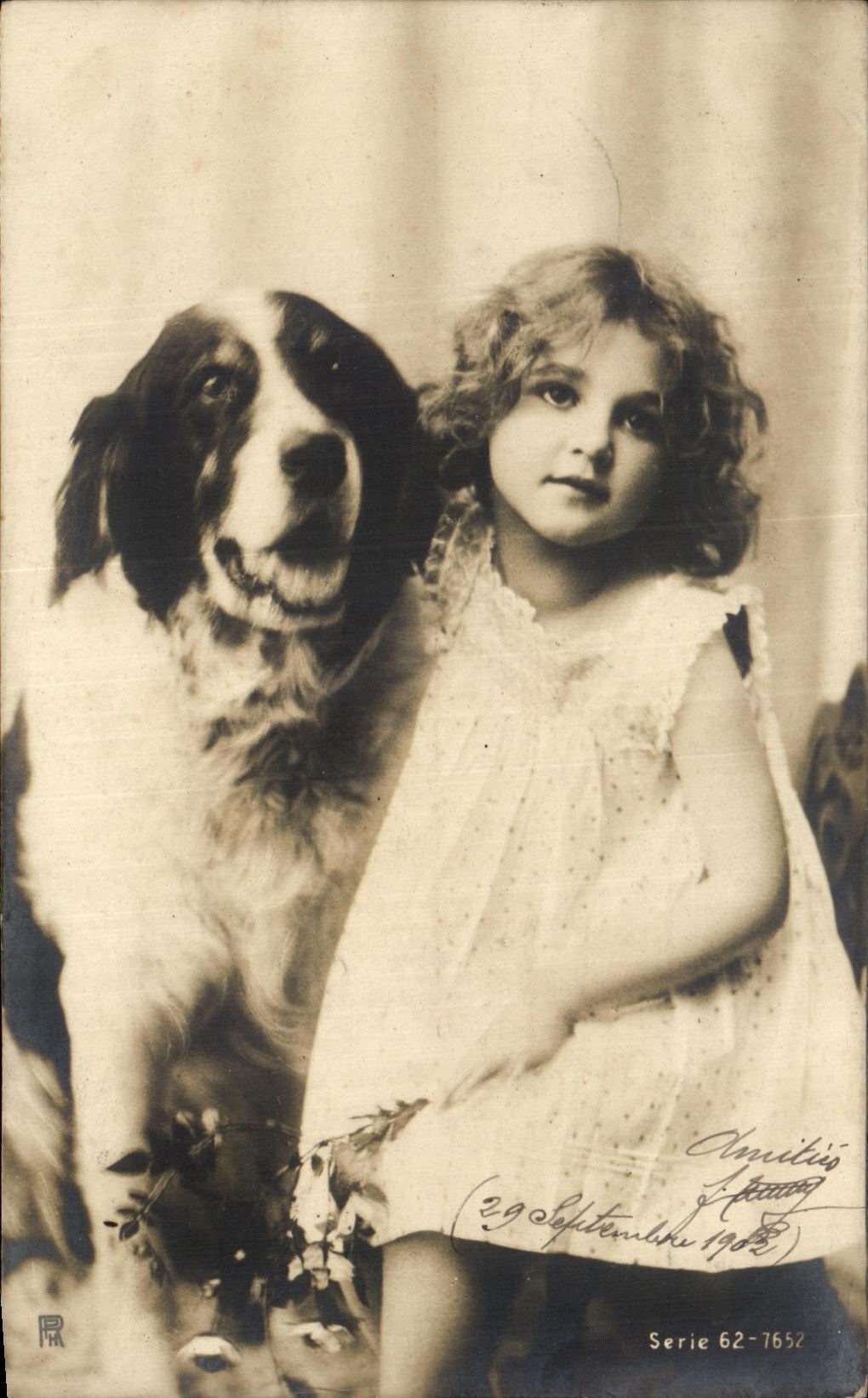 CPA Fantaisie Enfant et chien 