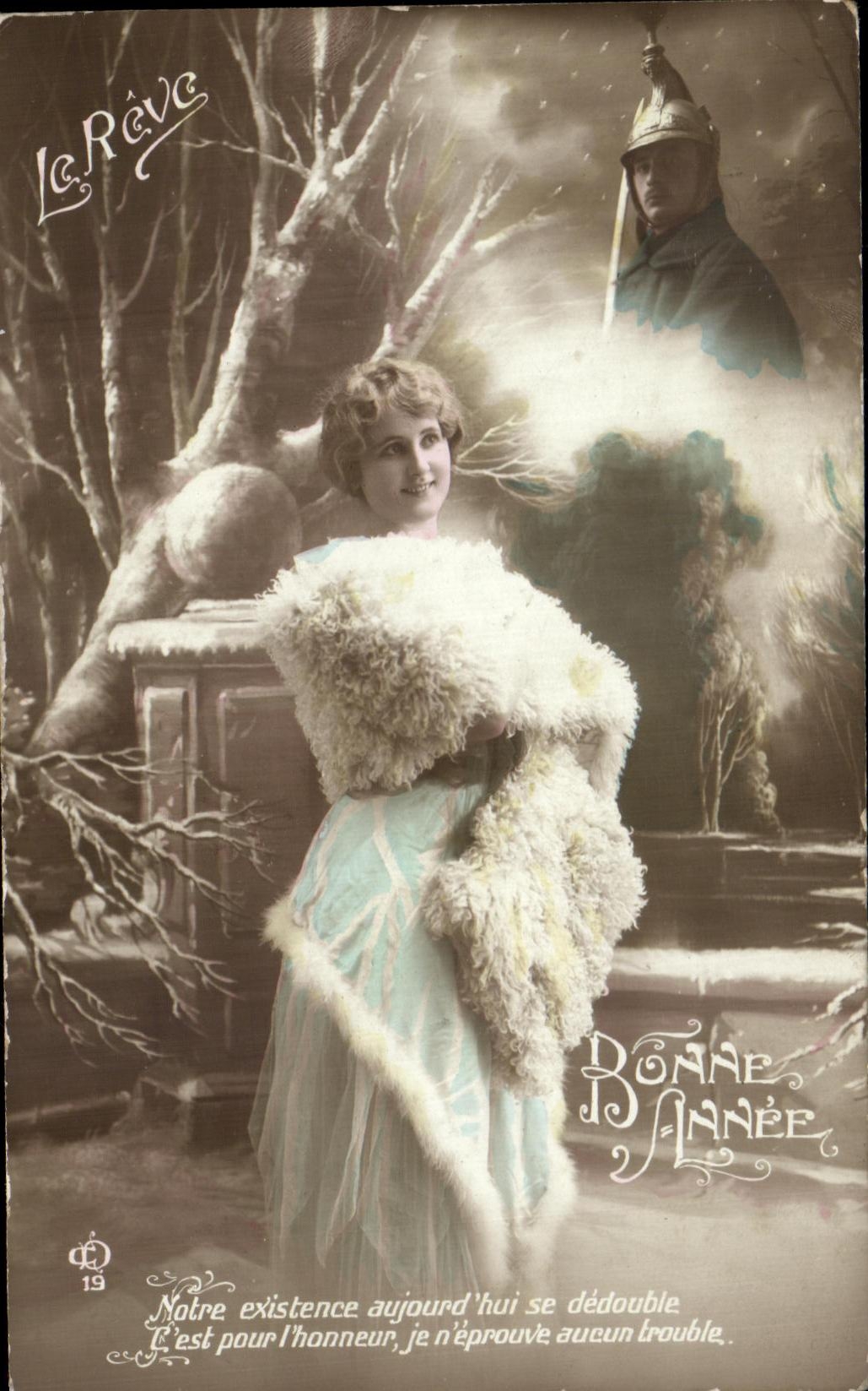CPA Fantaisie Femme Militaria 