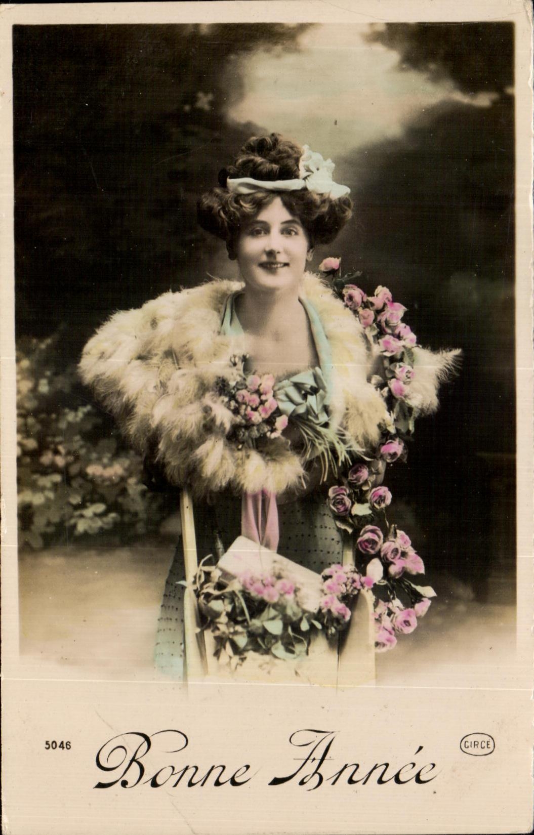 CPA Fantaisie Femme 