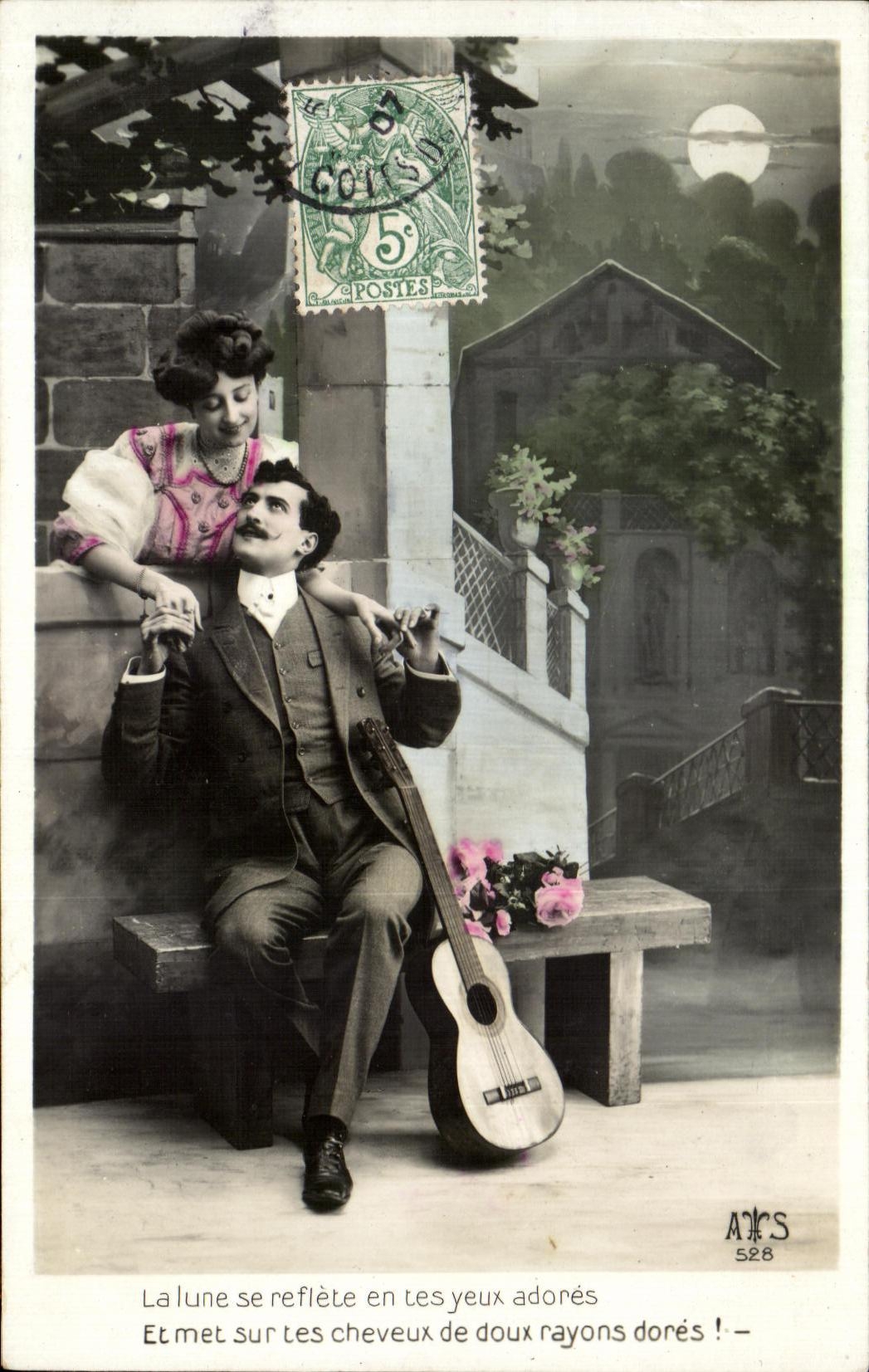 CPA Fantaisie Femme Guitare