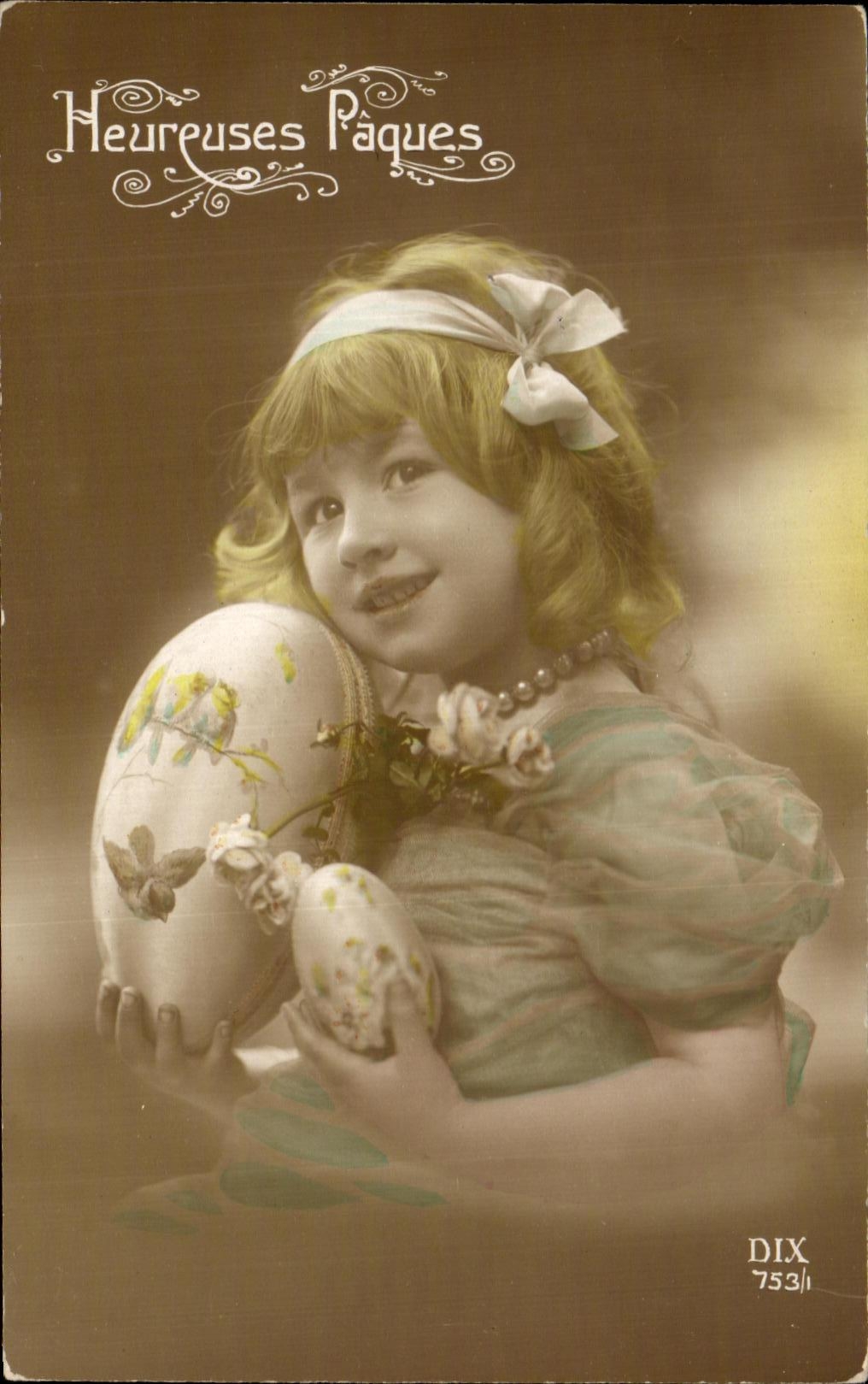 CPA Fantaisie Enfant Oeufs Paques 
