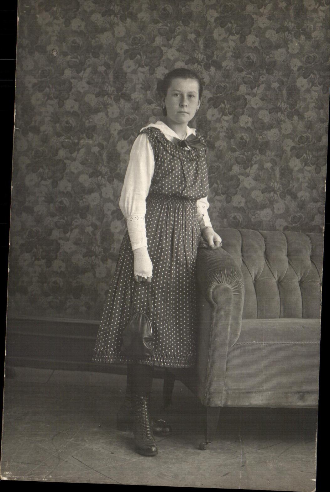 CARTE PHOTO Enfant Schiltigheim