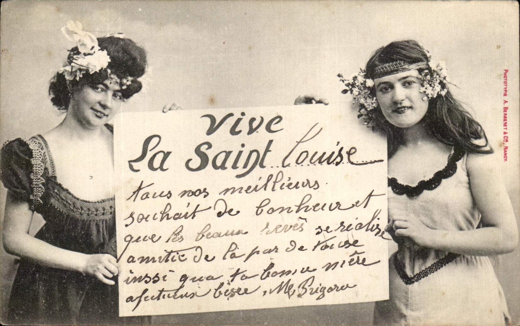 Deux jeunes femmes — dévouement à Sainte Louise — Phototype A. Benssart & Cie, Nancy