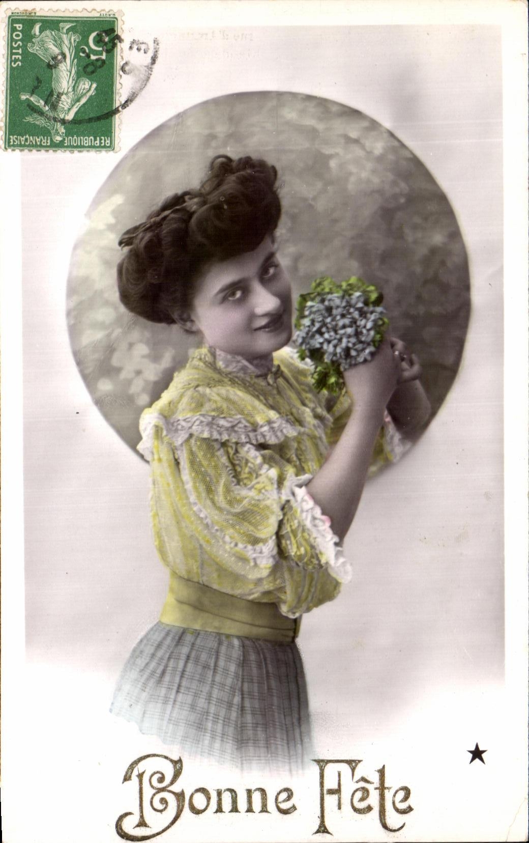 CPA Fantaisie Femme 