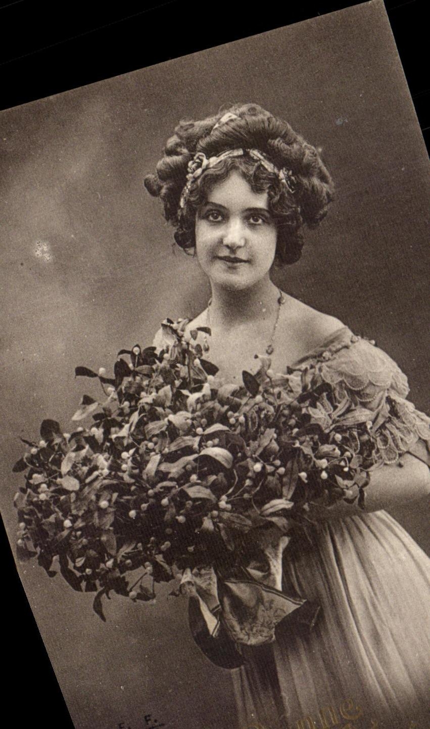 CPA Fantaisie Femme Gui
