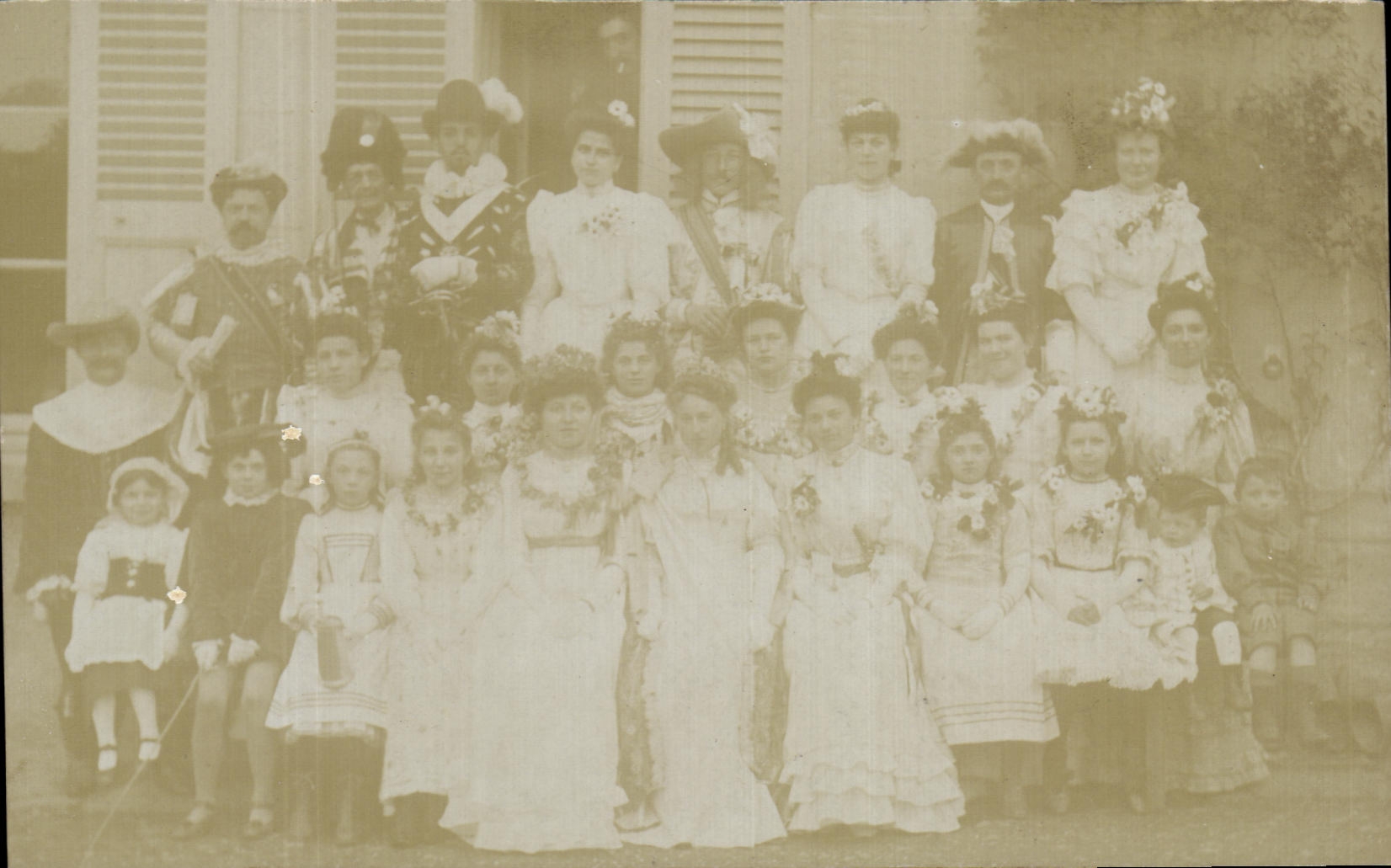 CARTE PHOTO Carnaval Foklore Costume
