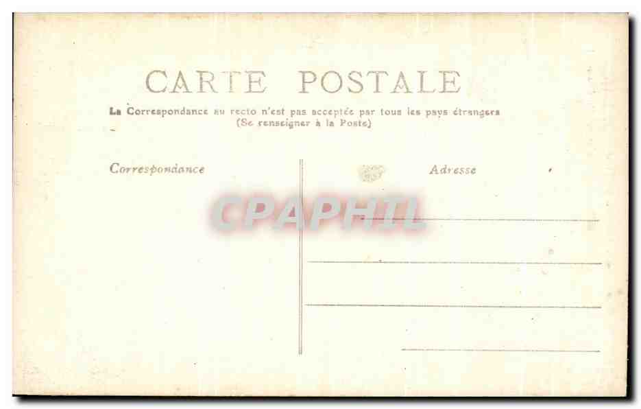 Jeune femme en robe de nuit — scène de tristesse — éditeur non identifié — Reverso