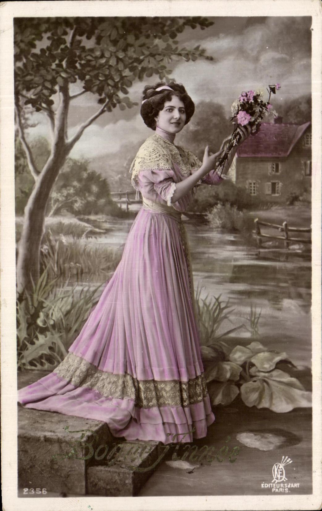 CPA Fantaisie Femme 