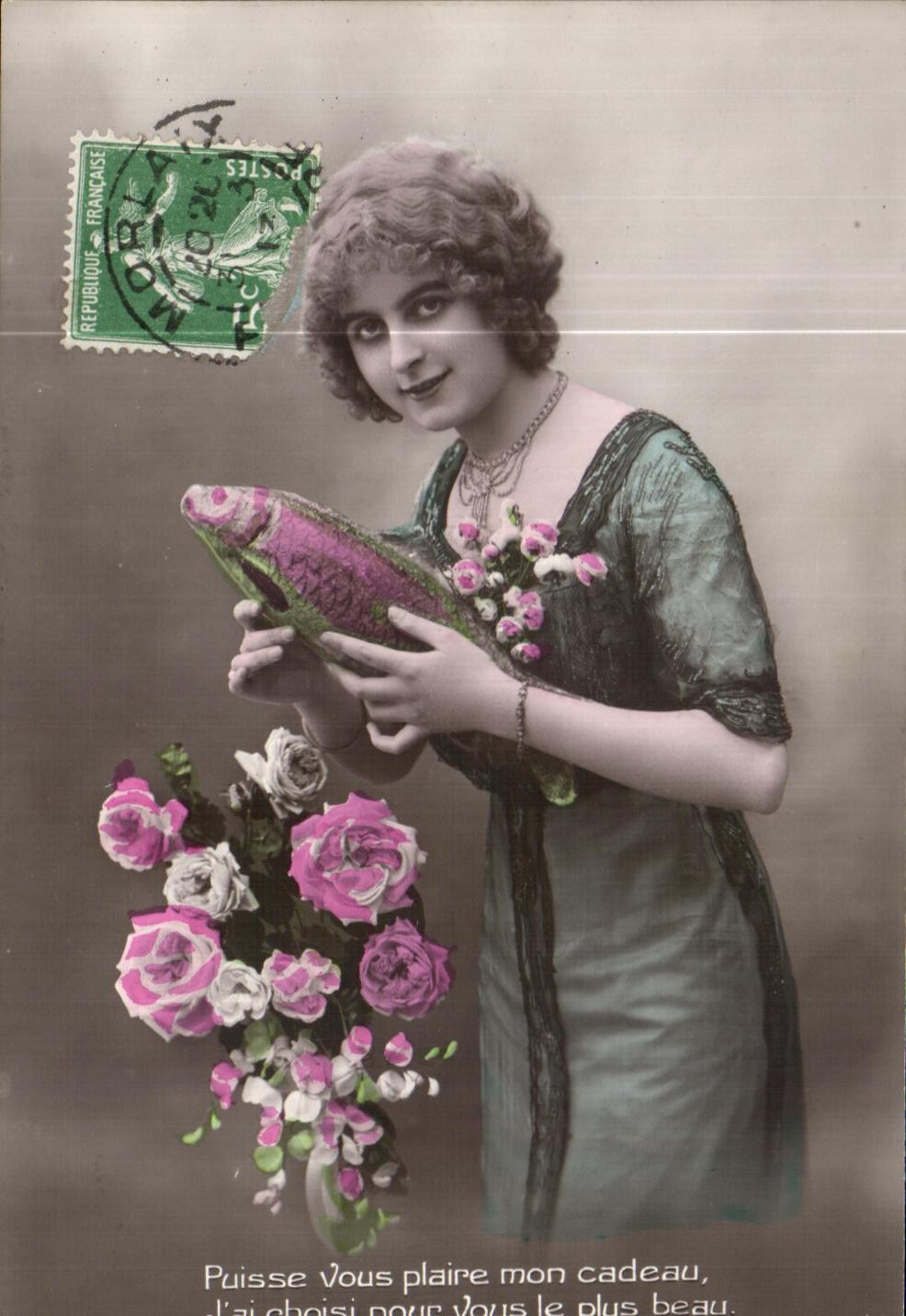 CPA Fantaisie Femme Poisson 