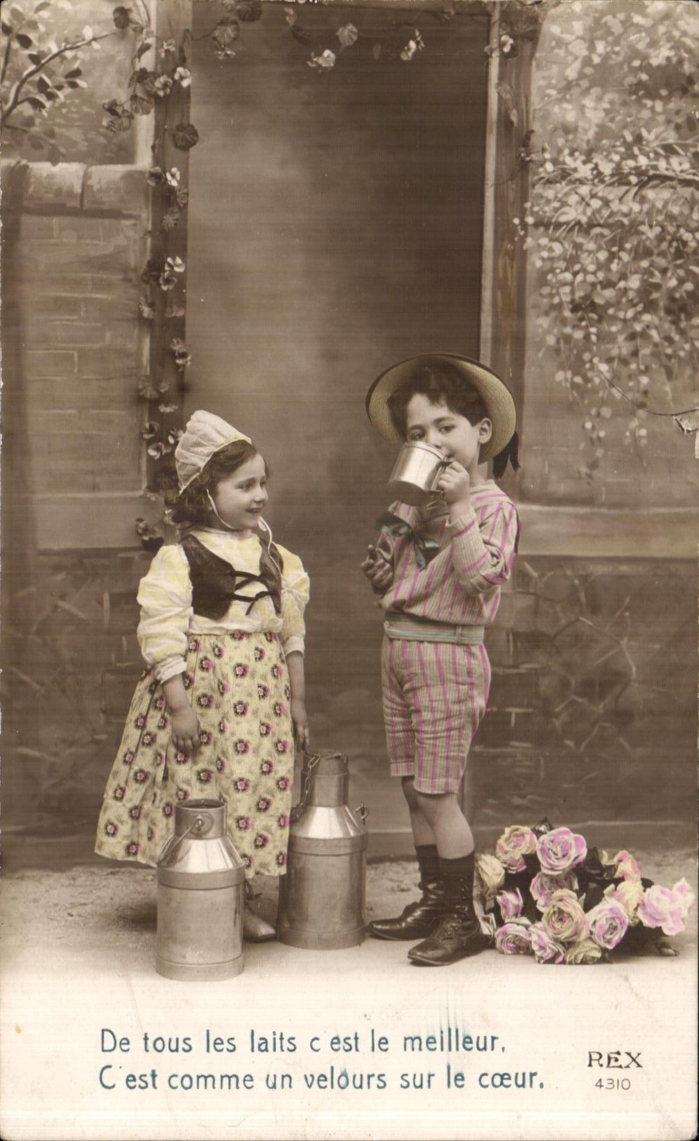 CPA Fantaisie Enfants Le lait 
