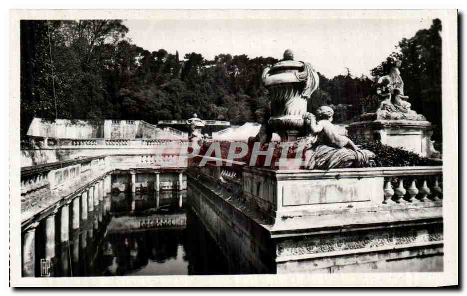 Nîmes - Jardins de la Fontaine - Bains Romains — éditeur C.A.P. Paris, n° 198