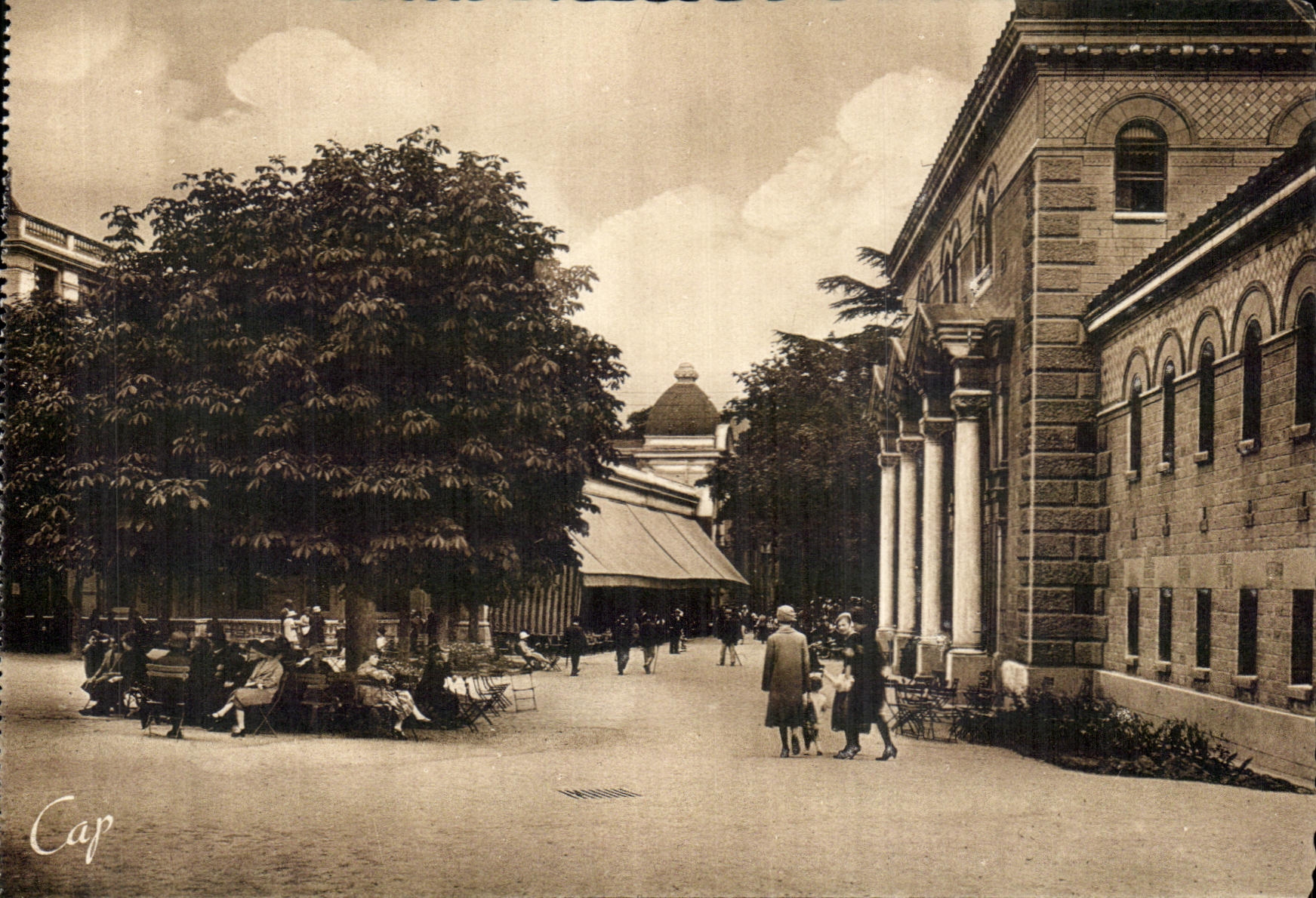 CPA Chatelguyon Les Grands Thermes et le Casino