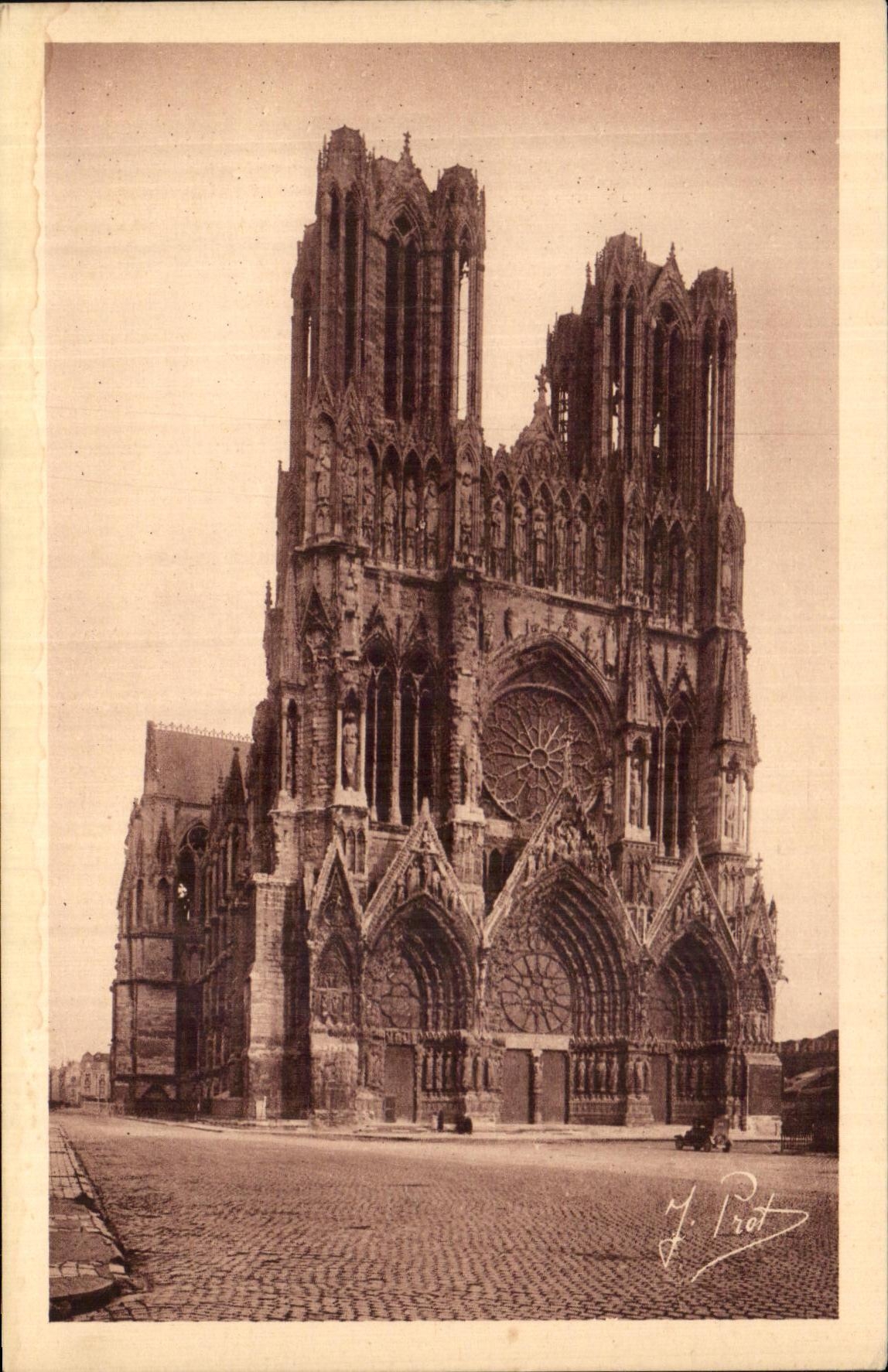 CPA Reims La Cathedrale 