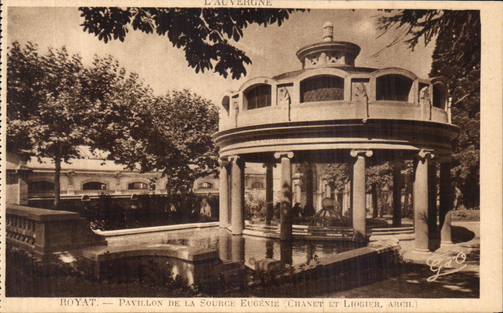 CPA L'auvergne Royat Pavillon De La Source Eugenie Chanet Et Liogier 