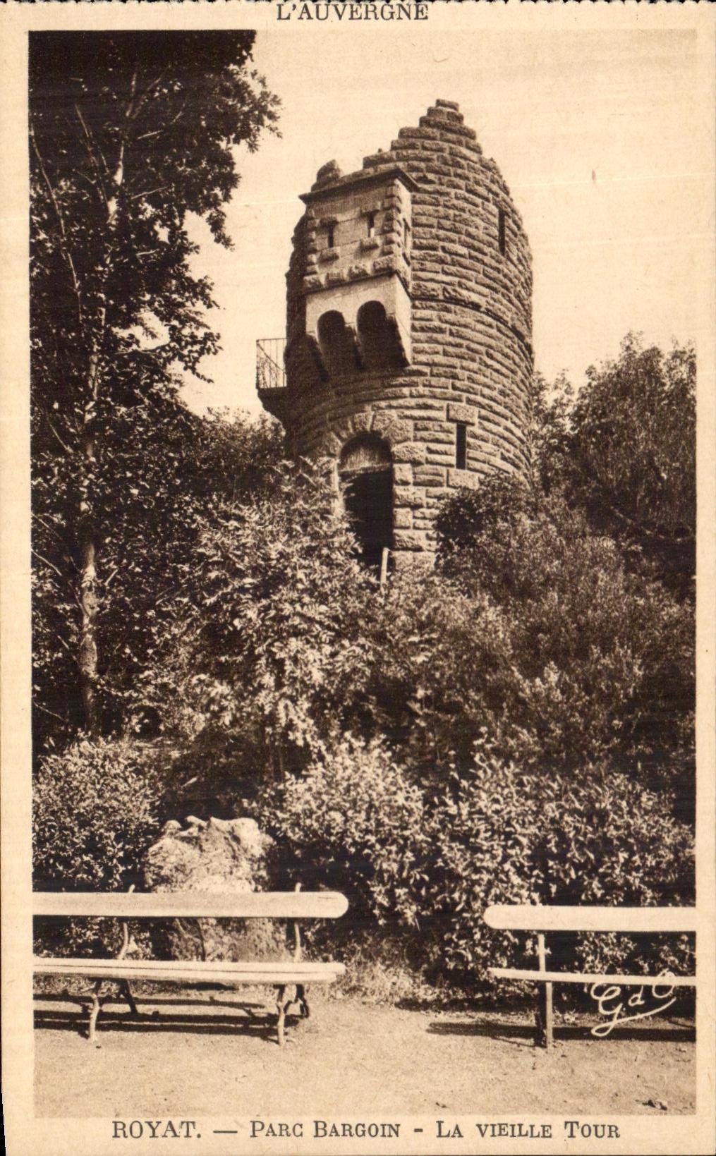 Royat — Parc Bargoin — La Vieille Tour