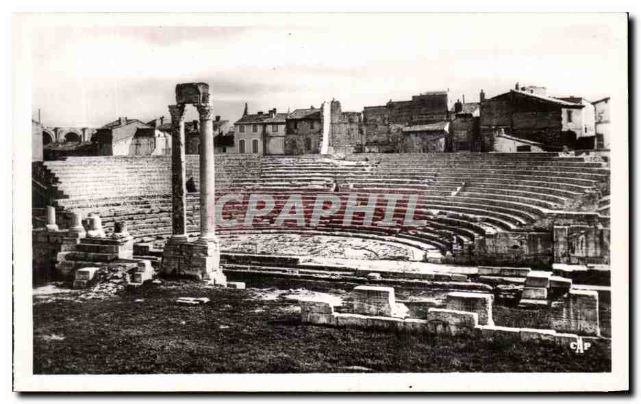 Arles — Ensemble des Ruines du Théâtre Antique — C.A.P. — (48)