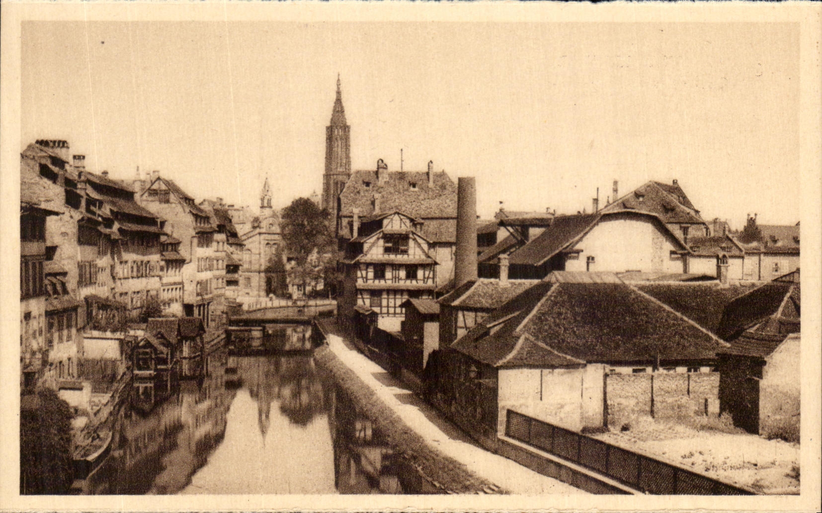CPA Strasbourg Quai De La Petite France