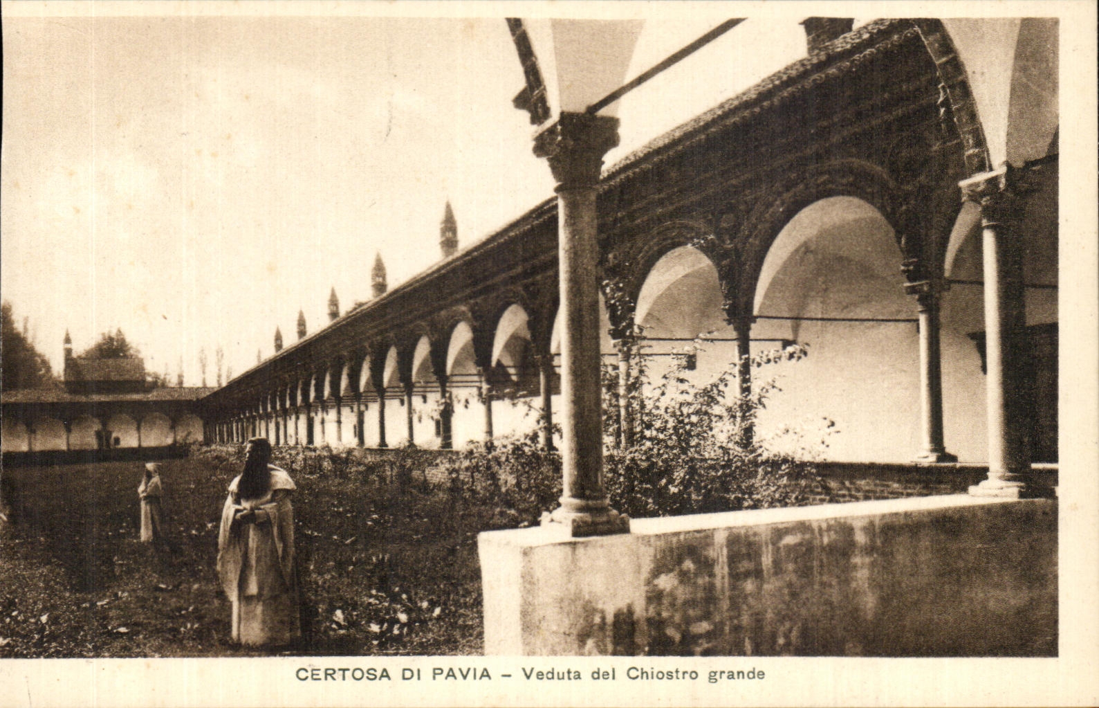 CPA Certosa Di Pavia Veduta del Chiostro grande