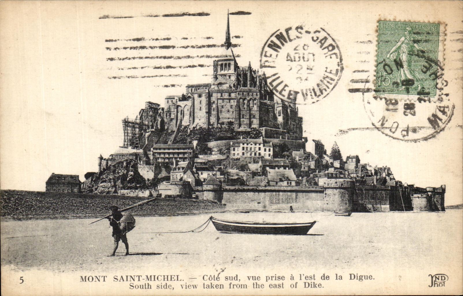 CPA Mont Saint Michel Cote Sud vue prise a l'est de la Digue Pecheur