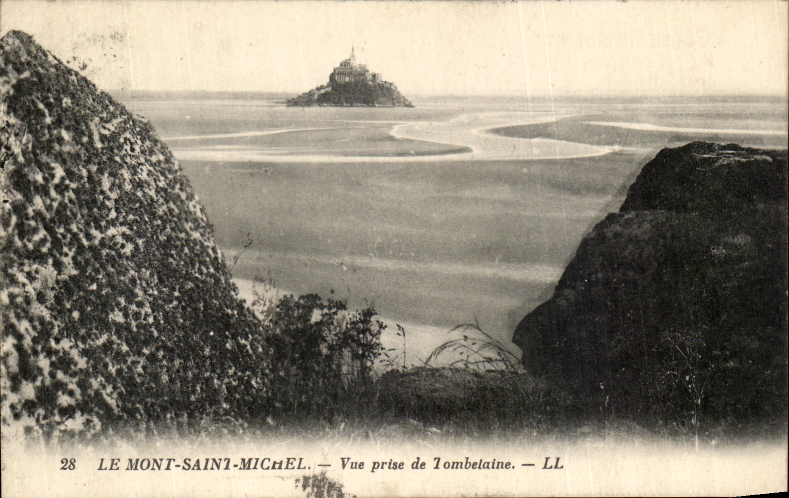 CPA Le Mont St Michel Vue Prise de Tombelaine