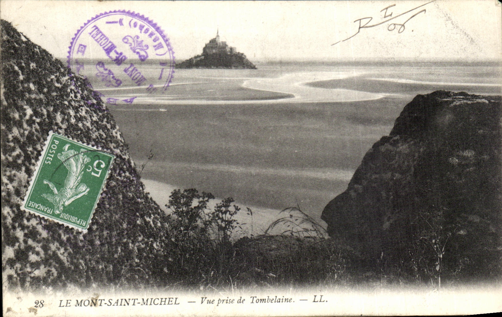 CPA Le Mont St Michel Vue Prise de Tombelaine